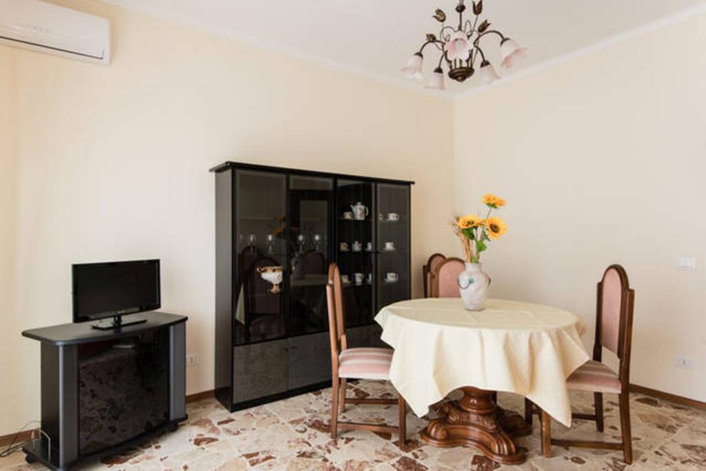 Appartamento Vacanze Catania Exteriör bild